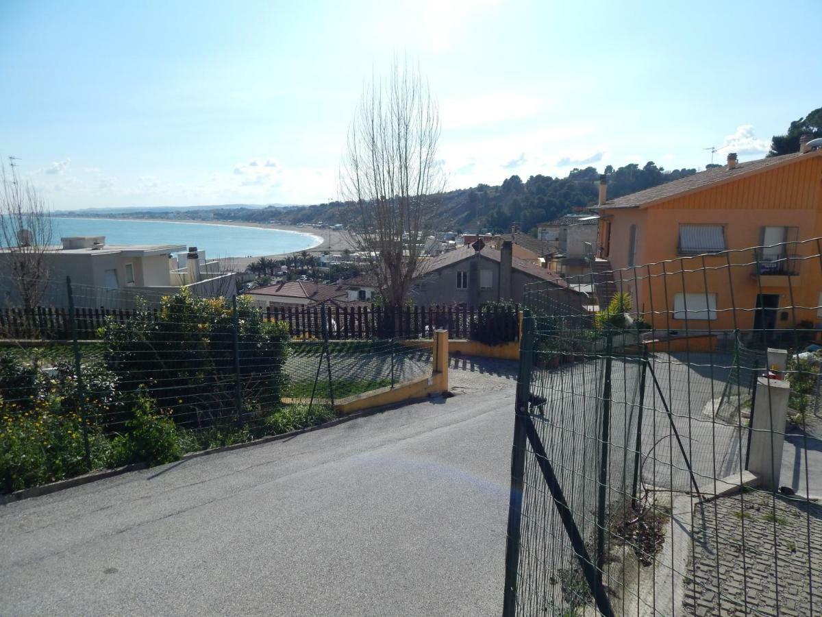 Casa Linda, A Due Passi Dal Mare Apartamento Numana Exterior foto