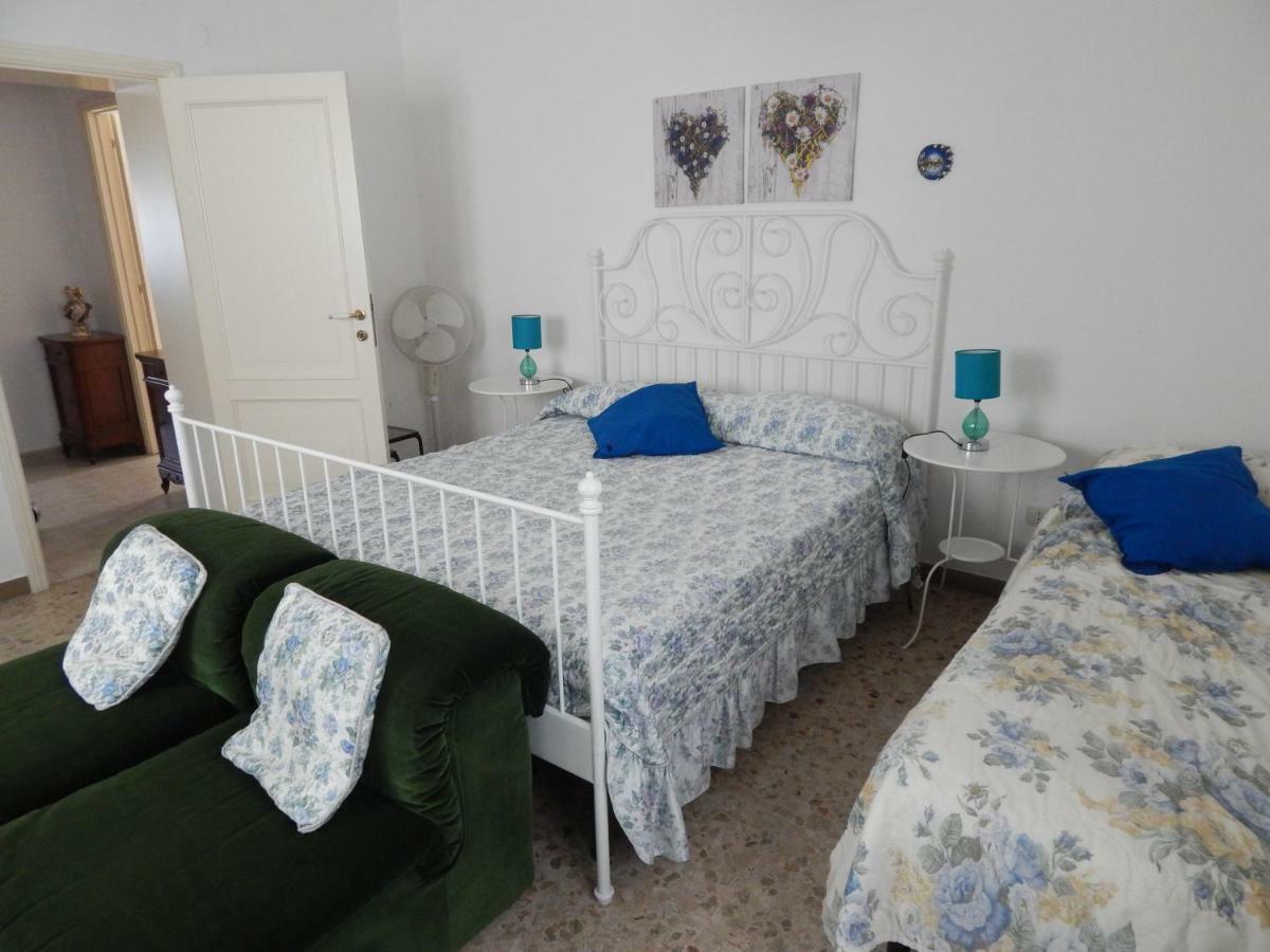 Casa Linda, A Due Passi Dal Mare Apartamento Numana Exterior foto
